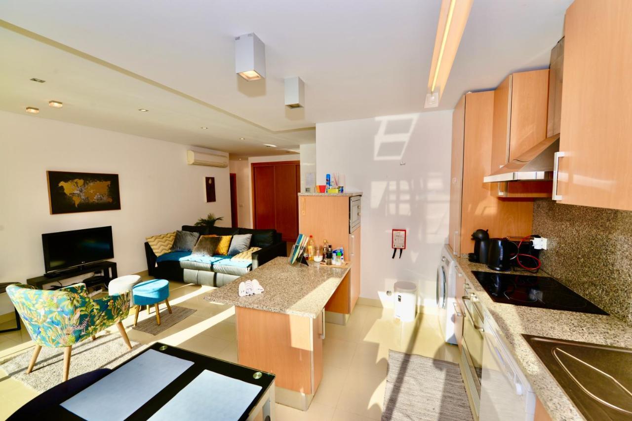 Silver - Apartment For 4 Guests 150M From Beach São Martinho do Porto Eksteriør bilde