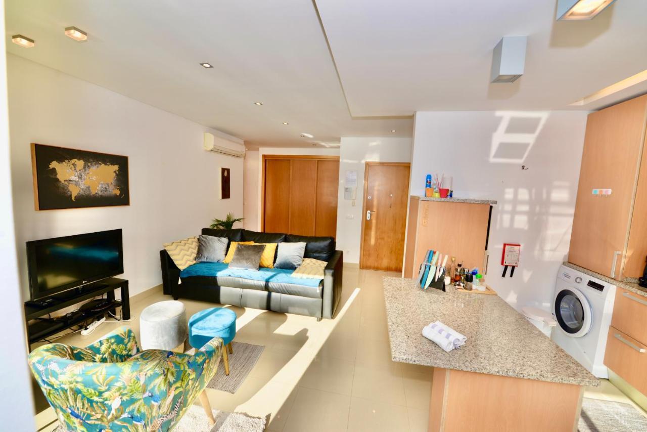 Silver - Apartment For 4 Guests 150M From Beach São Martinho do Porto Eksteriør bilde