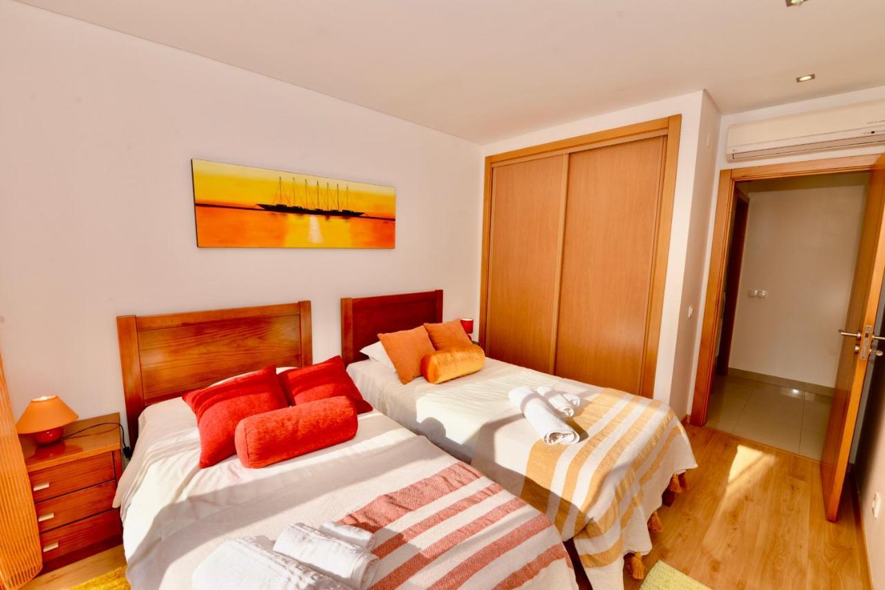 Silver - Apartment For 4 Guests 150M From Beach São Martinho do Porto Eksteriør bilde
